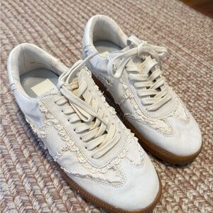 Dolce Vita Notice Ruffle Sneakers